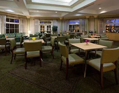 Hotel La Quinta By Wyndham Phoenix West 3*