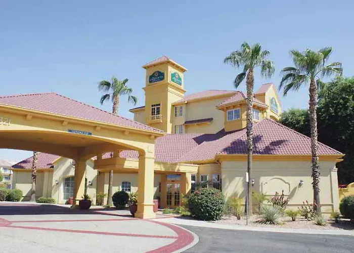 Hotel La Quinta By Wyndham Phoenix West Peoria